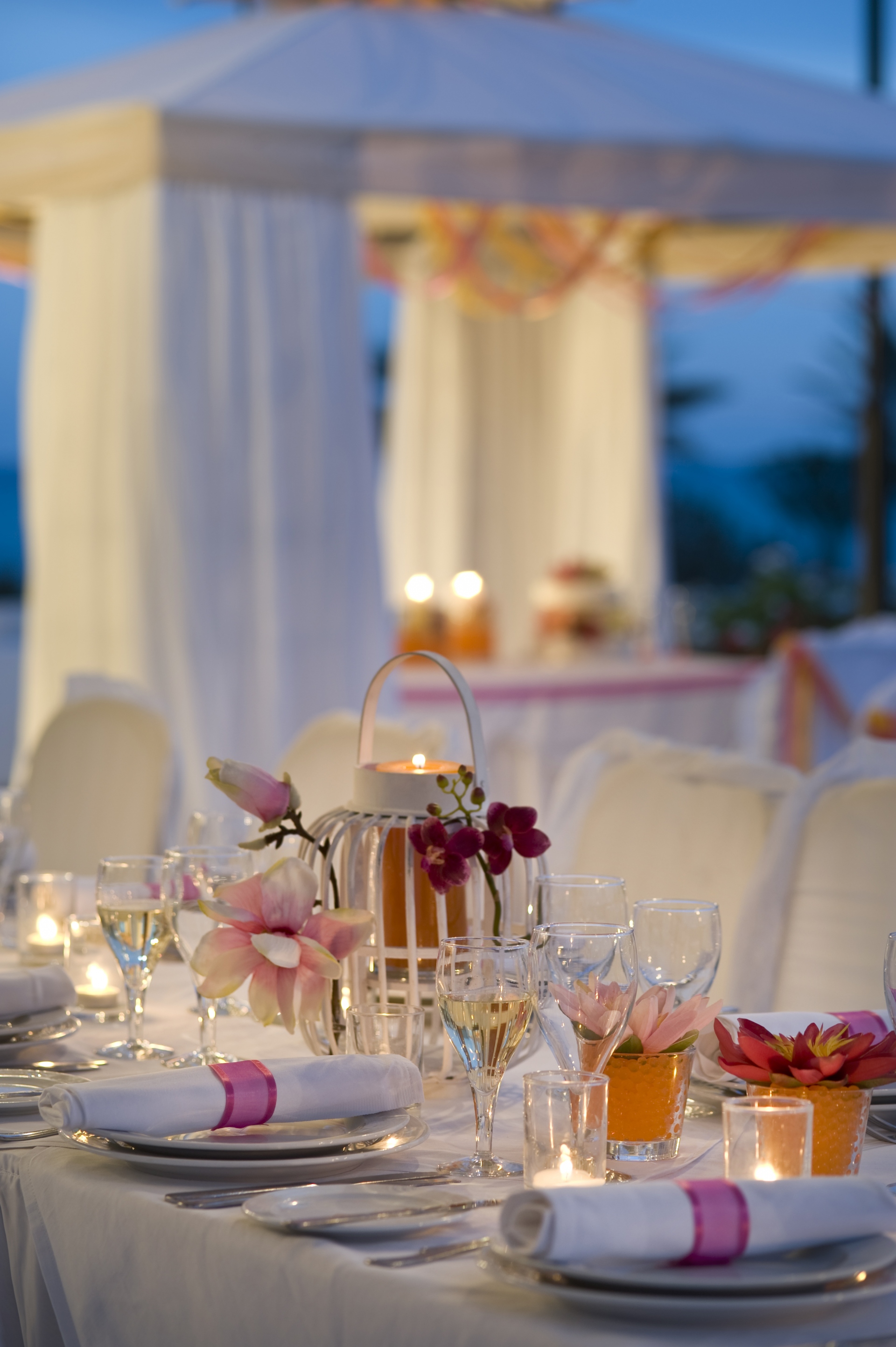 Book your wedding day in Louis Ledra Beach Paphos